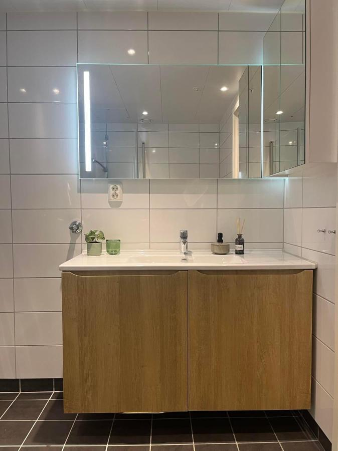 North Estate Kraemer Brygge Тромсьо Екстериор снимка